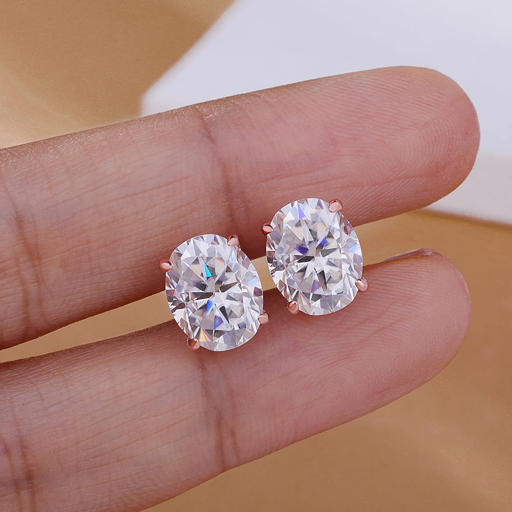 Oval Cut Moissanite Stud Earrings