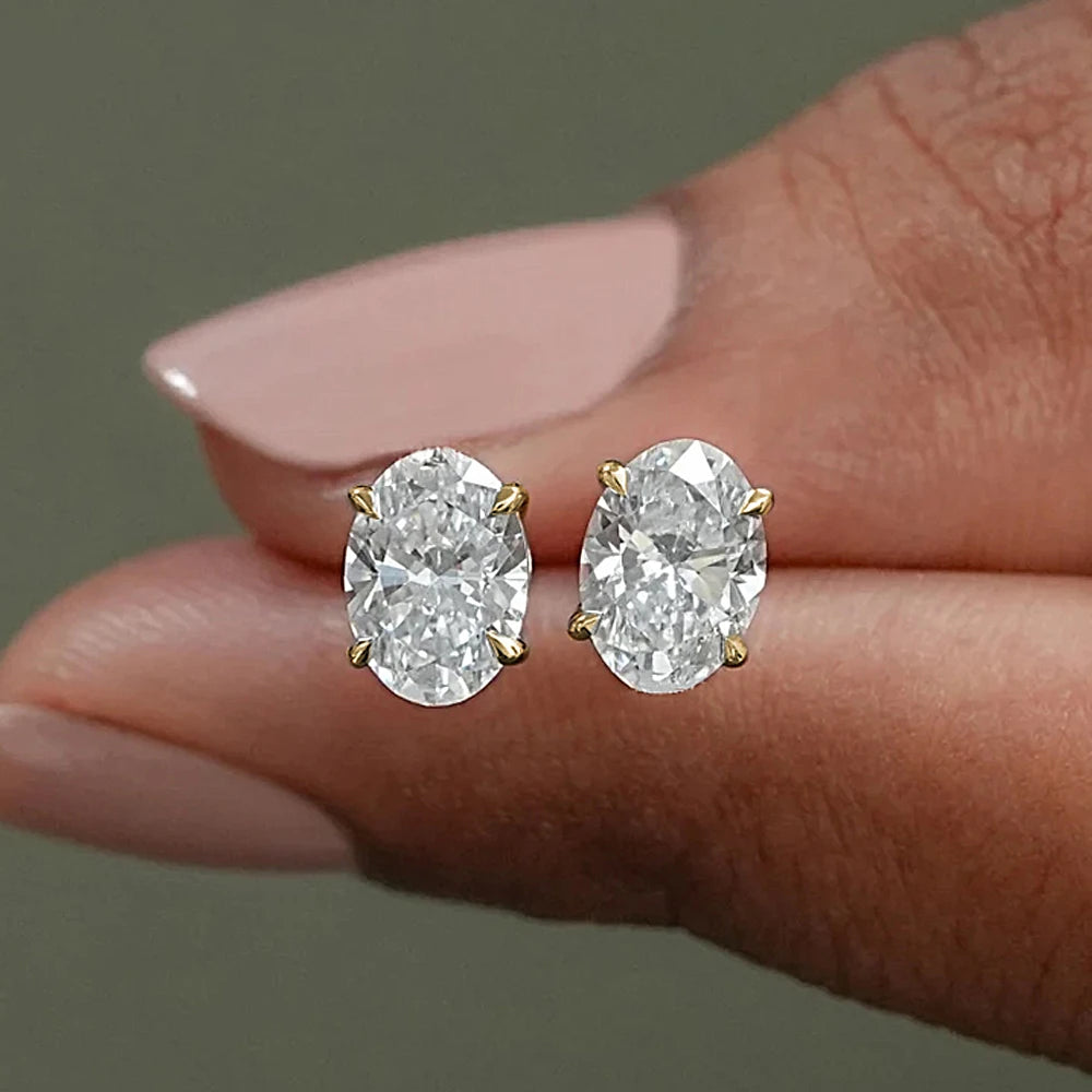 Oval Cut Moissanite Stud Earrings