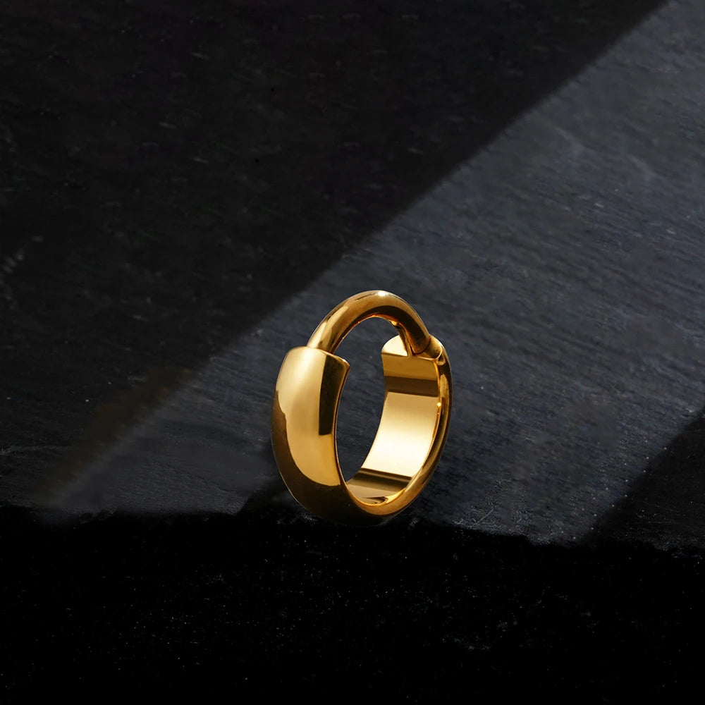 Wide Chunky Titanium Conch Hoop – Implant-Grade Clicker Earring