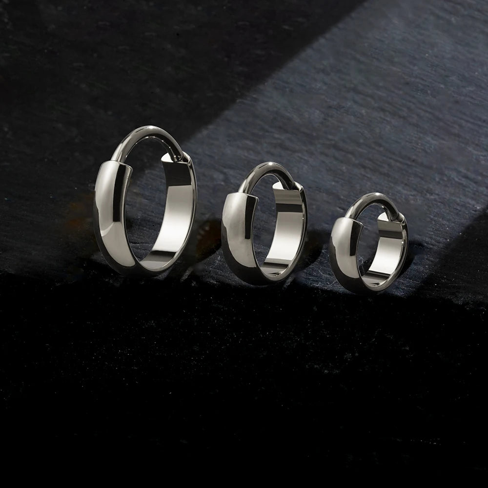 Wide Chunky Titanium Conch Hoop – Implant-Grade Clicker Earring