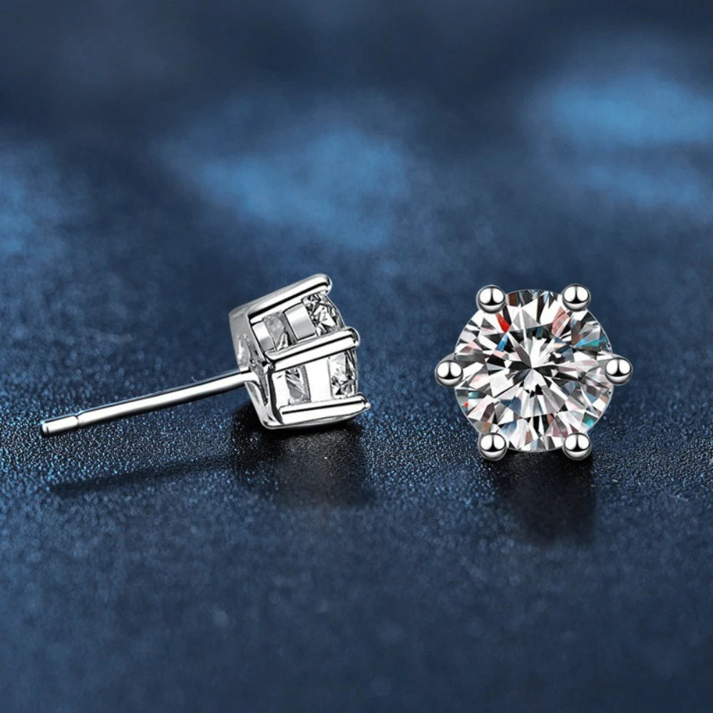 Six-Claw Moissanite Stud Earrings