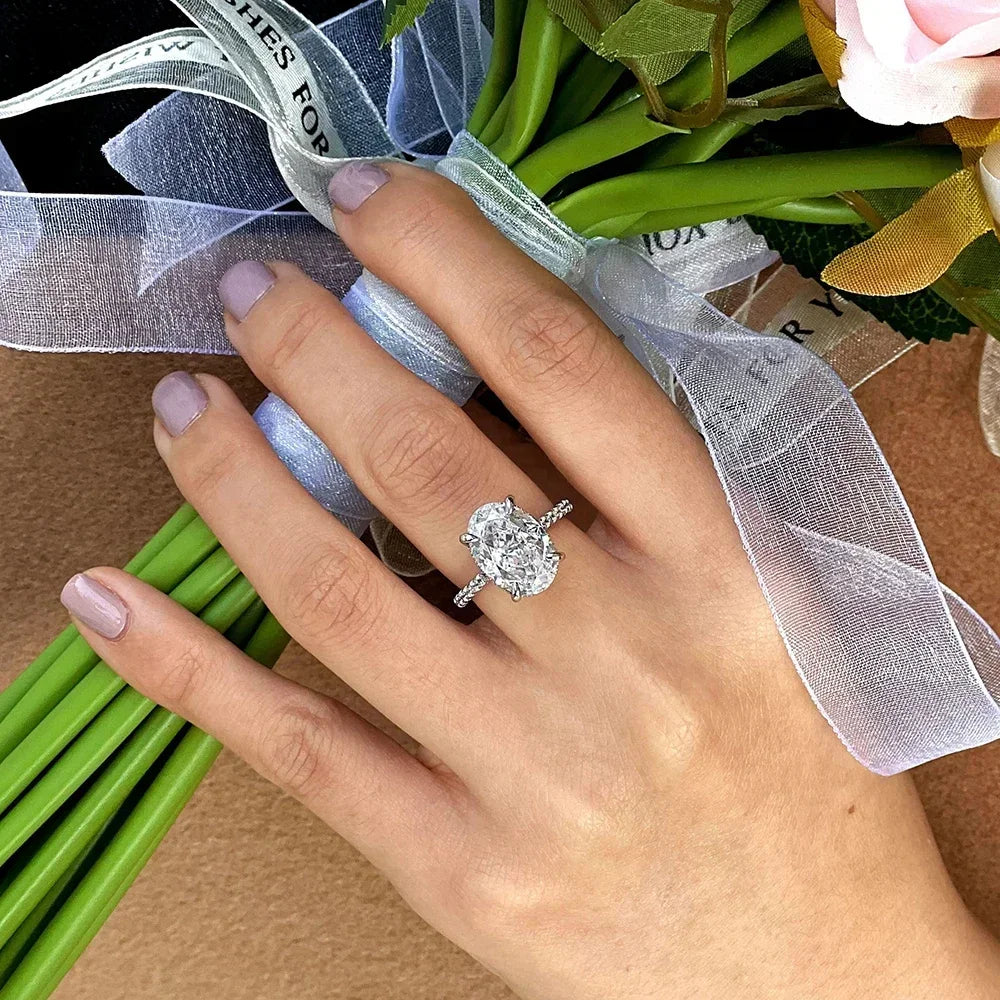 Oval Halo Moissanite Engagement Ring